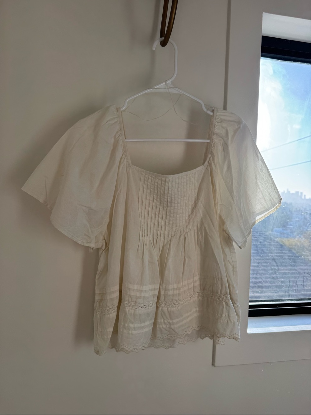 Women's Cream Pintuck Peasant Blouse